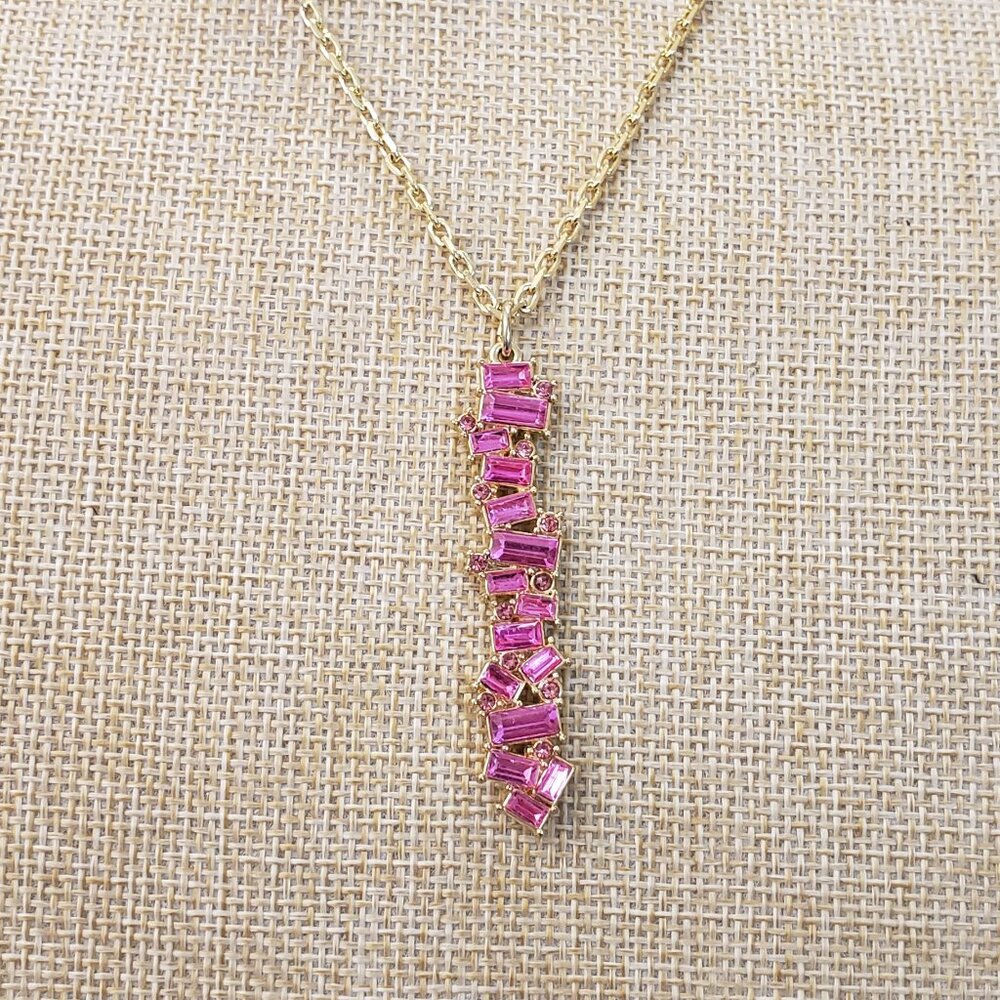 R J Graziano, NWOT, tagged, gold tone pink rhinestone pendant necklace